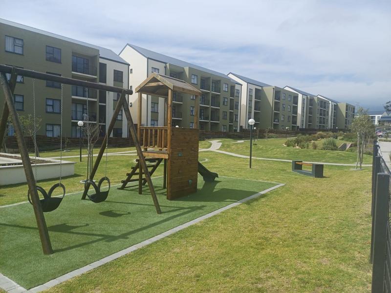 To Let 1 Bedroom Property for Rent in Gordons Bay Western Cape